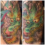 Grüner asiatischer Drache als Tattoo