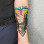 Tattoo am Unterarm mit Schmetterlingsmotiv