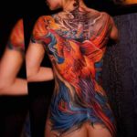Rücken Tattoo mit asiatischem Phönix als Motiv