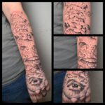 Tattoo auf dem ganzen Arm mit einem Auge und Mäusen